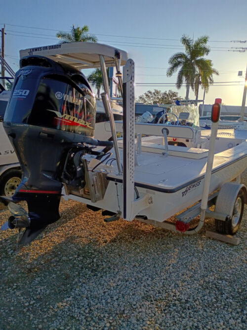 2003 Used Hewes Redfisher 21 Boat - Image 6