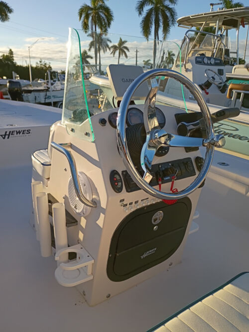 2003 Used Hewes Redfisher 21 Boat - Image 4