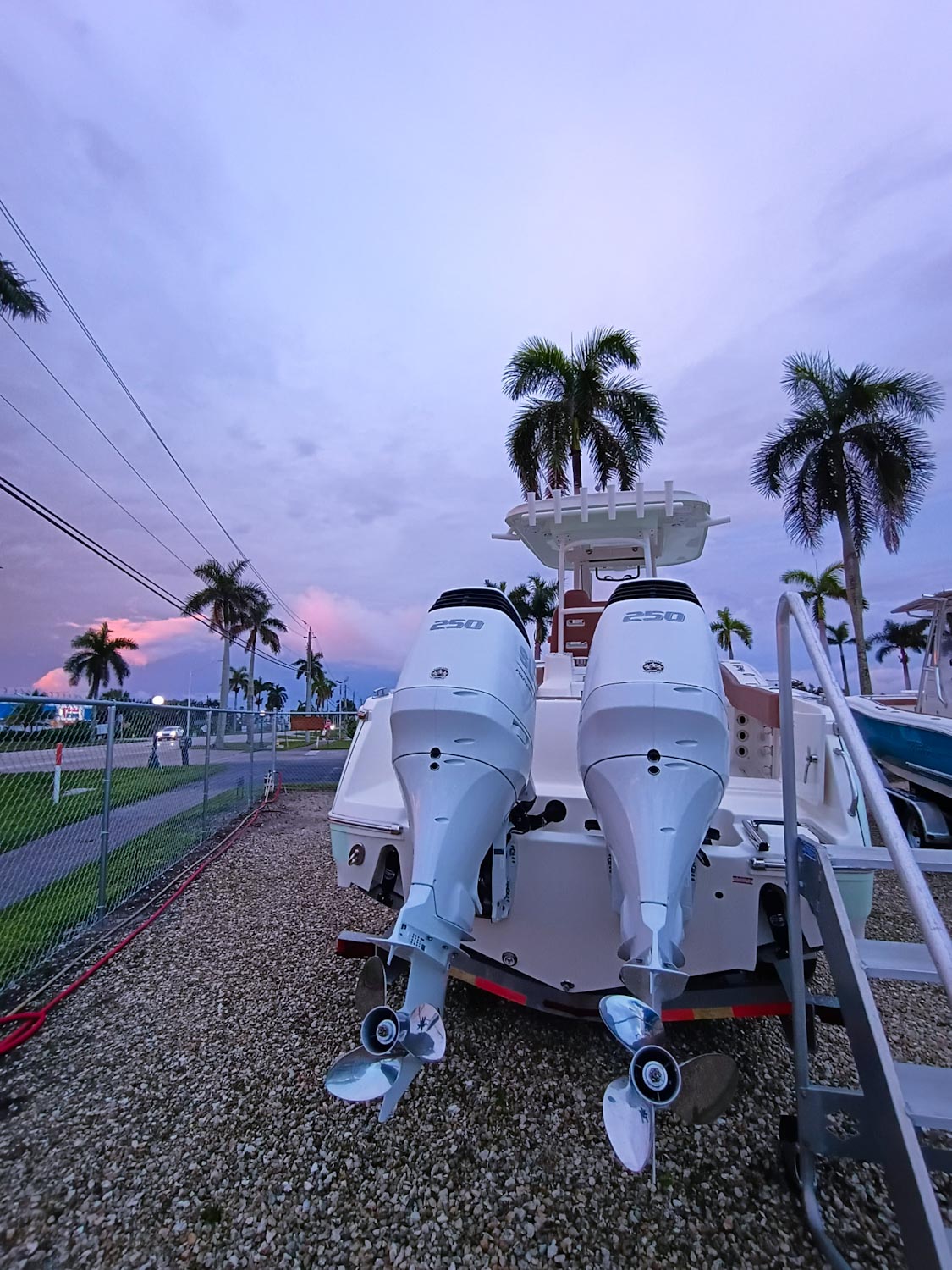 2024 Pioneer 270 Pelagic Center Console Boat #998A Product Photo 002