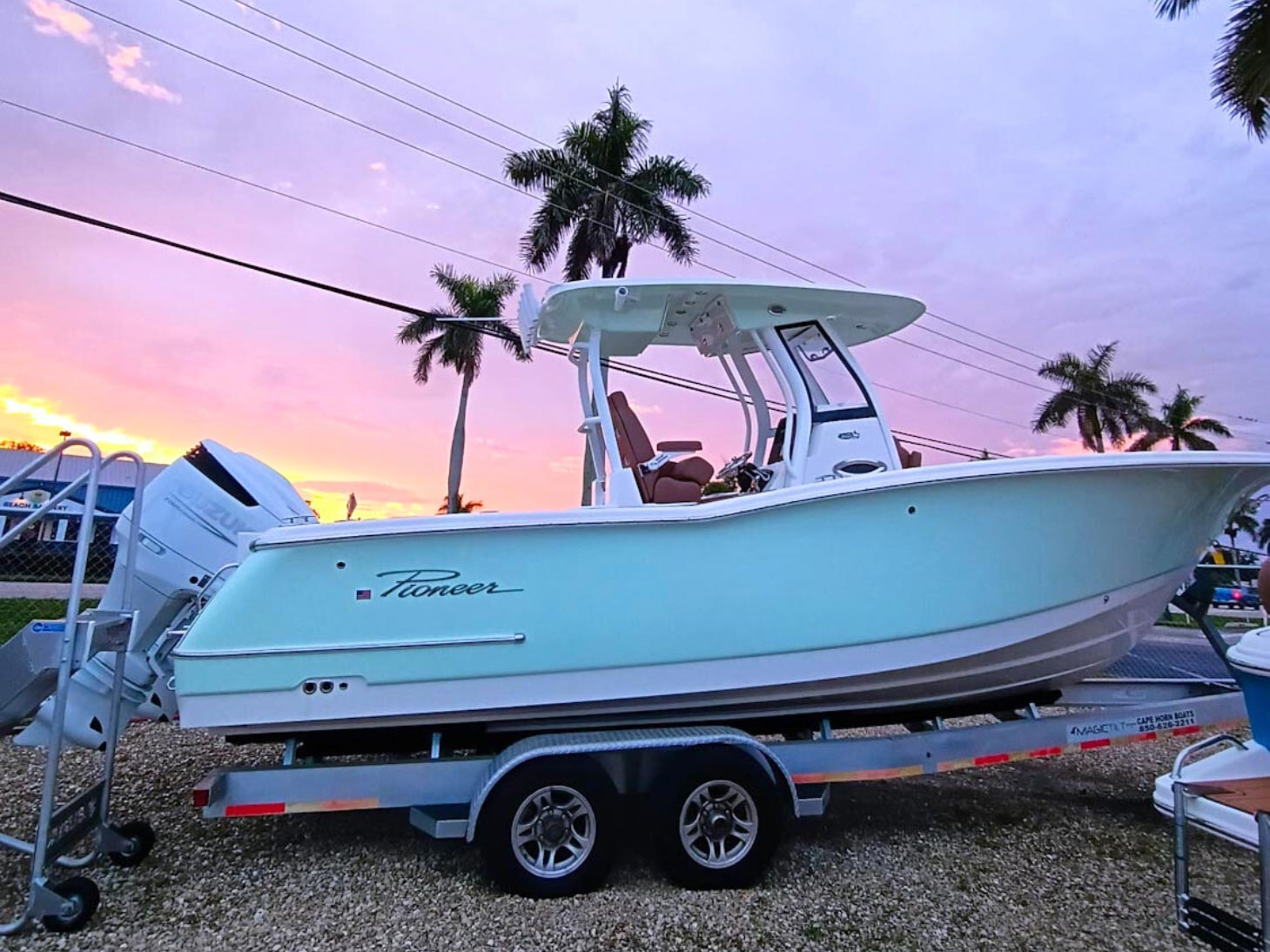 2024 Pioneer 270 Pelagic Center HULL ONLY Default Product Photo