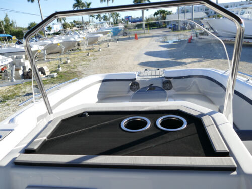 2024 Starcraft SVX 231 CC OB Center Console Boat 78k