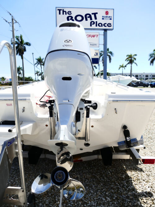 2025 Bulls Bay 2000 CC Center Console Boat 57B