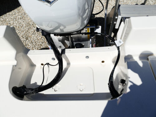 2025 Bulls Bay 2000 CC Center Console Boat 57B