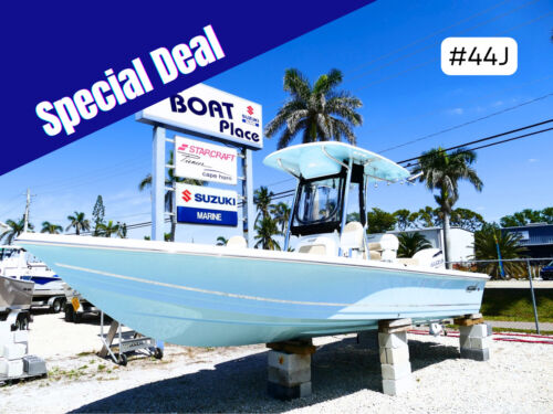 2025 Bulls Bay 2400 CC Center Console Boat #44J Default
