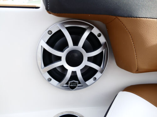 2024 Pioneer 270 Pelagic Center Console Boat #998A Product Photo 002