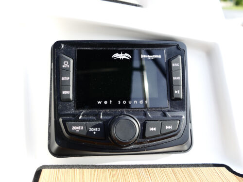 2026 Pioneer 180 Islander 2025 Starcraft SVX 211 OB #07G Black Deck Boat Product Photos (27)