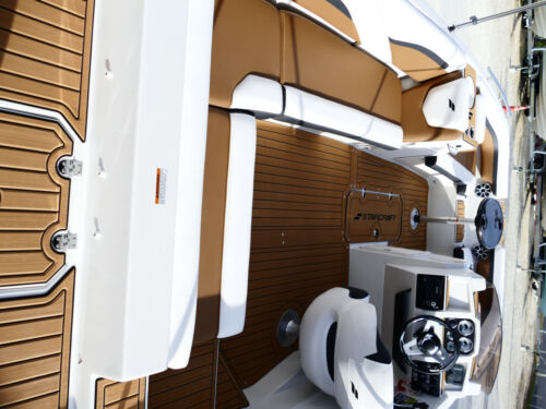 2026 Pioneer 180 Islander 2025 Starcraft SVX 211 OB #07G Black Deck Boat Product Photos (39)