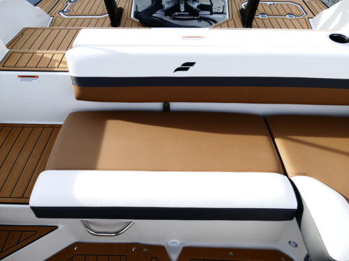 2024 Pioneer 270 Pelagic Center Console Boat #998A Product Photo 002
