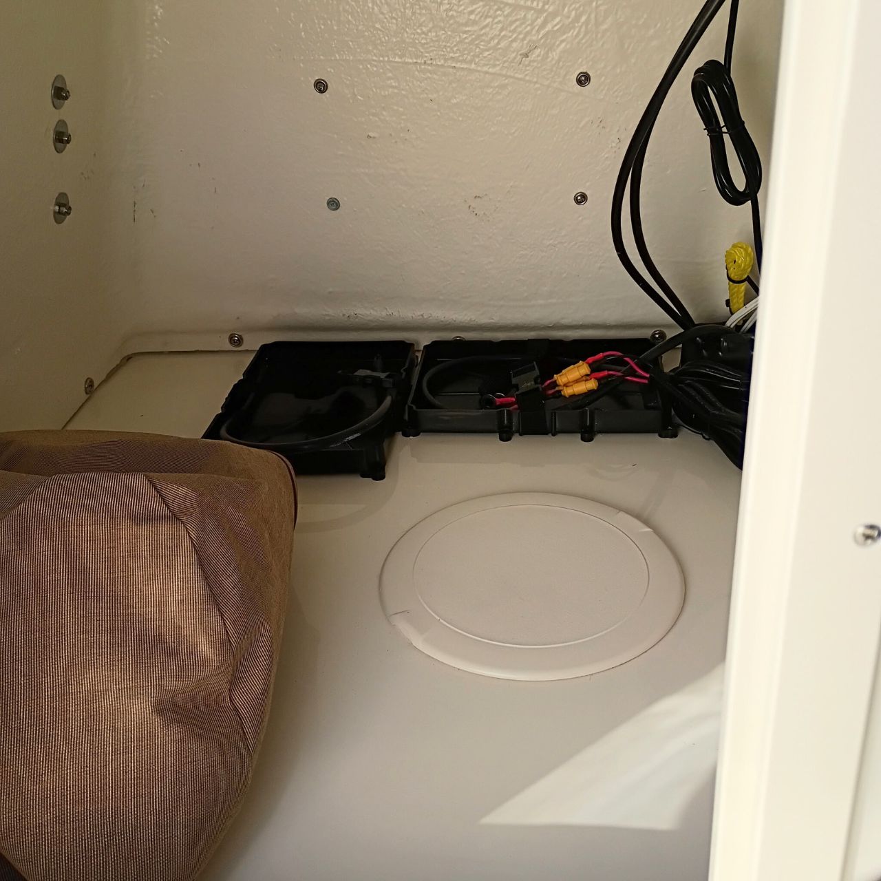 2026 Pioneer 180 Sportfish Steel Blue Bay Boat Product Photo #77A