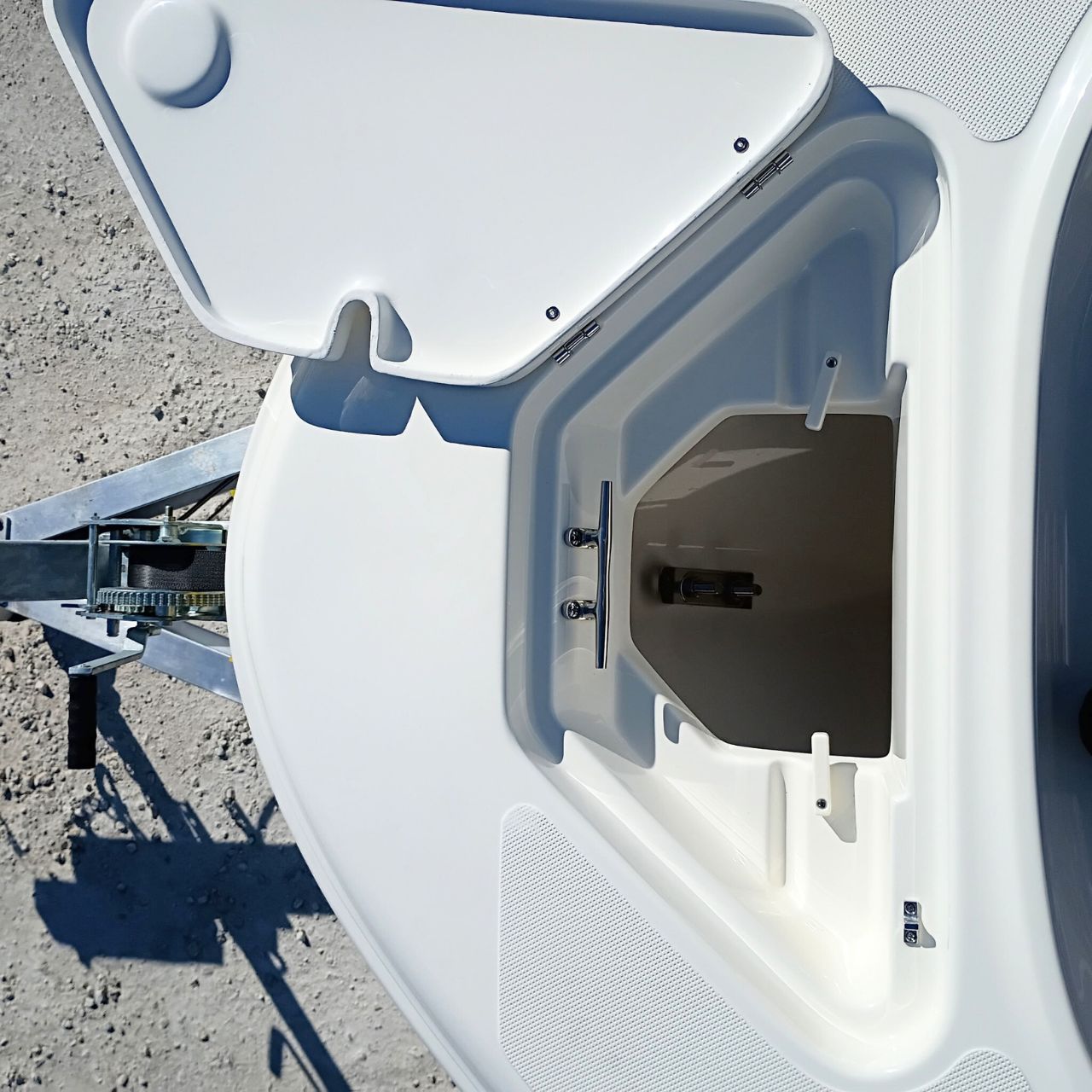 2026 Pioneer 180 Sportfish Steel Blue Bay Boat Product Photo #77A