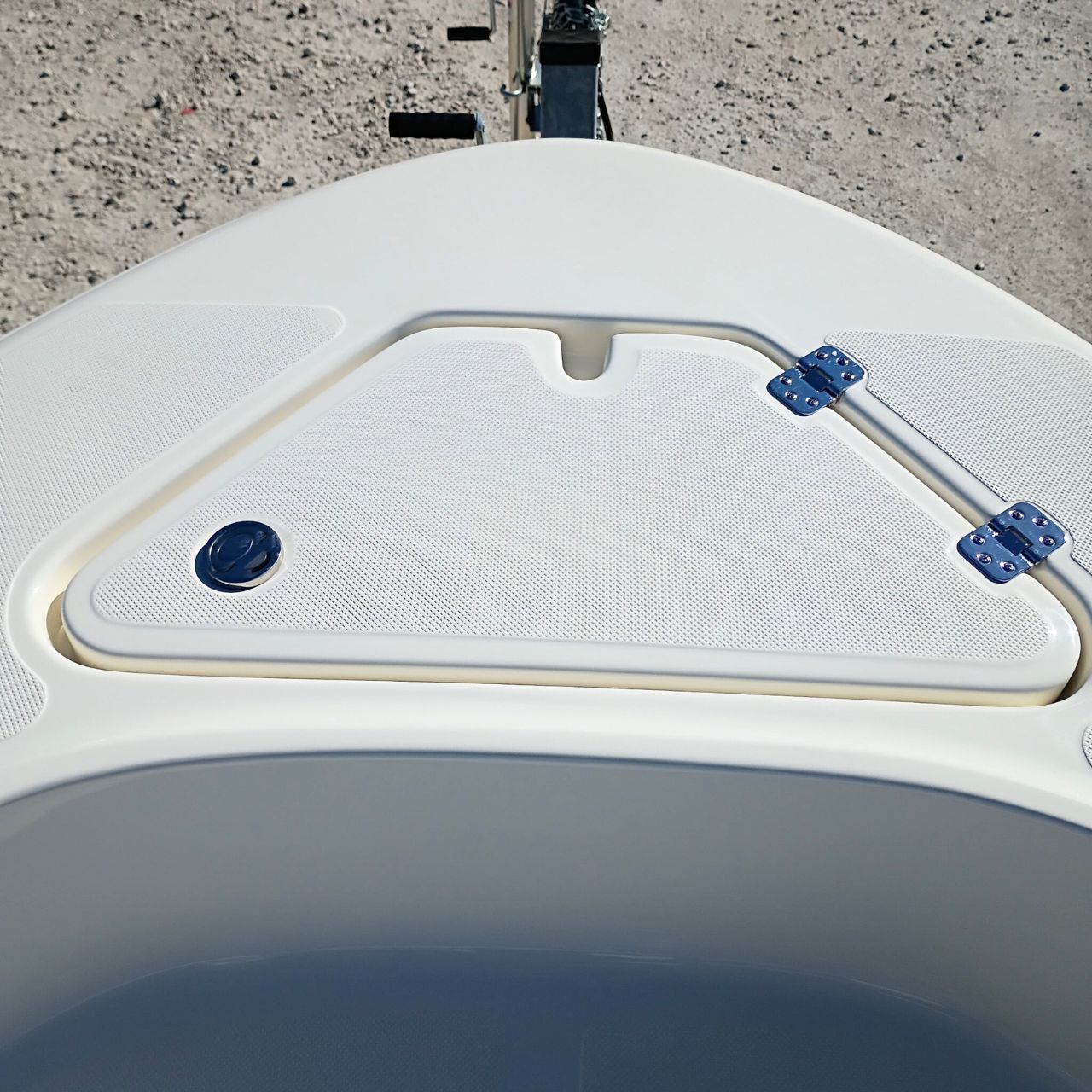 2026 Pioneer 180 Sportfish Steel Blue Bay Boat Product Photo #77A