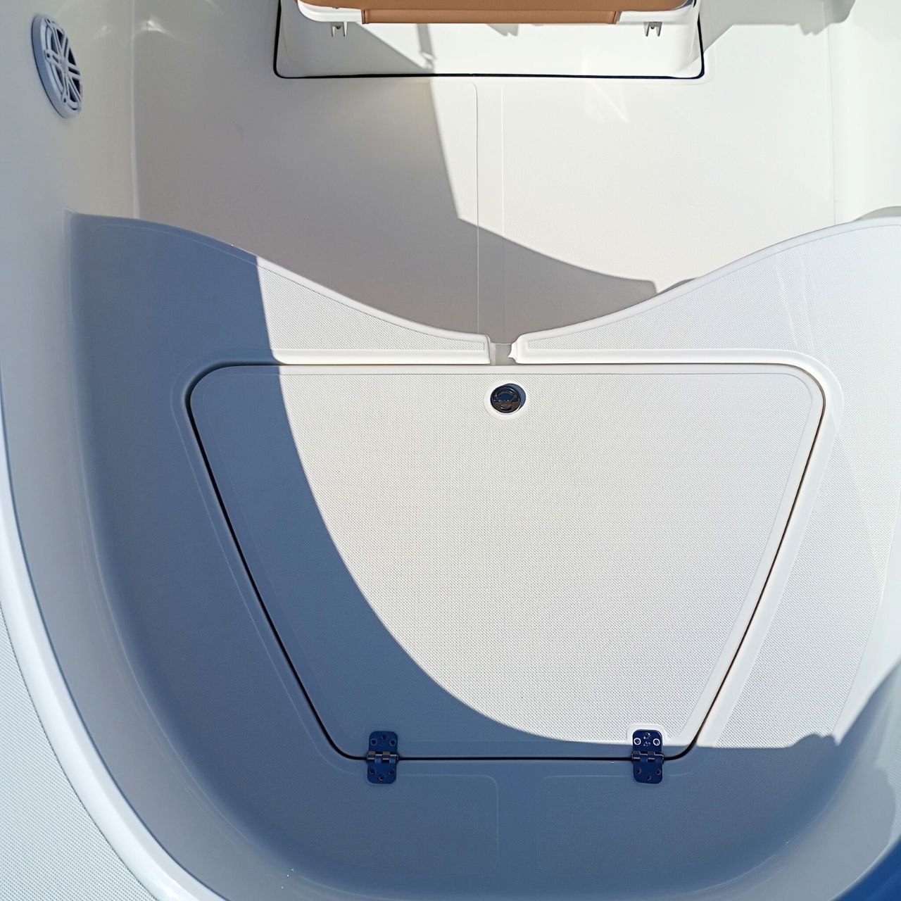 2026 Pioneer 180 Sportfish Steel Blue Bay Boat Product Photo #77A