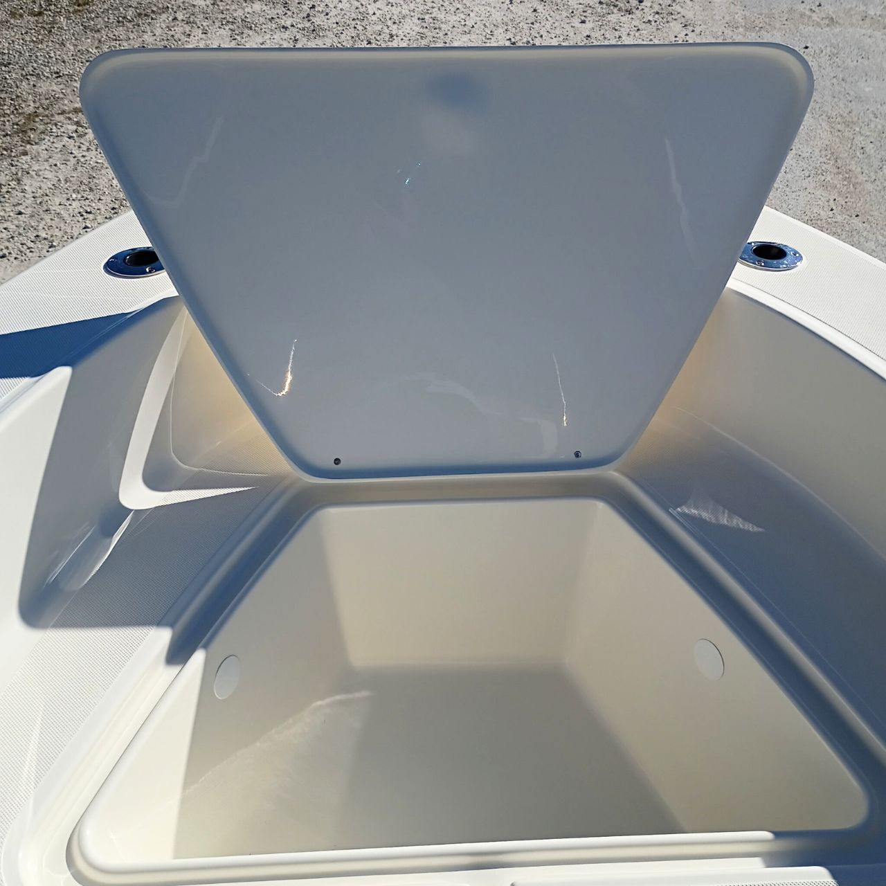 2026 Pioneer 180 Sportfish Steel Blue Bay Boat Product Photo #77A