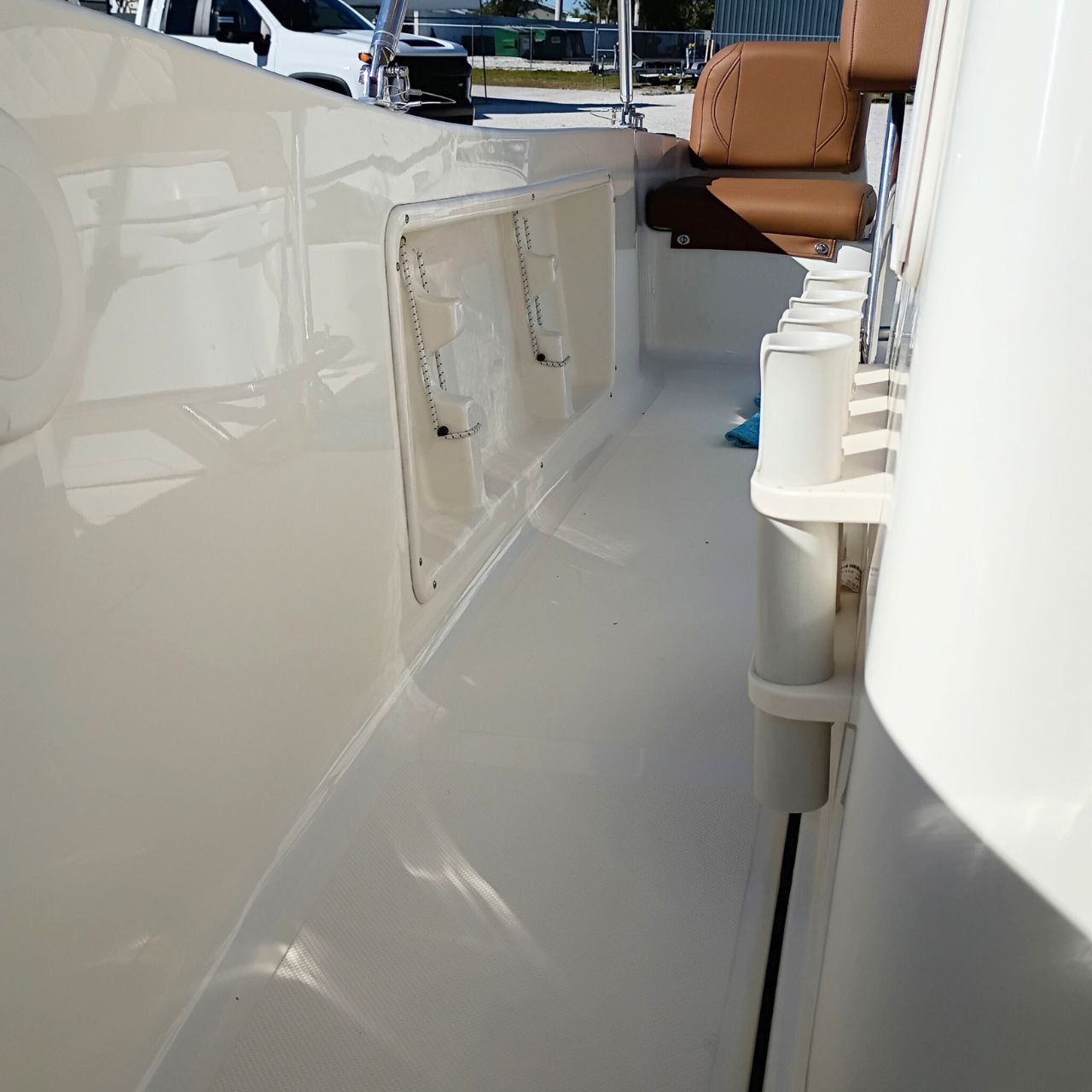 2026 Pioneer 180 Sportfish Steel Blue Bay Boat Product Photo #77A