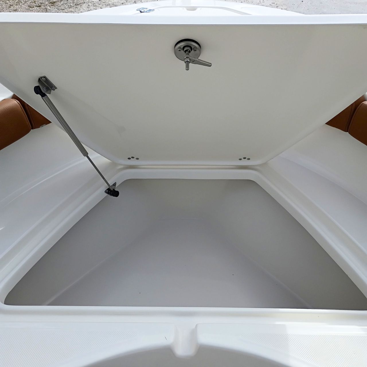 2026 Pioneer 202 Sportfish Bay Boat Product Photos #213A