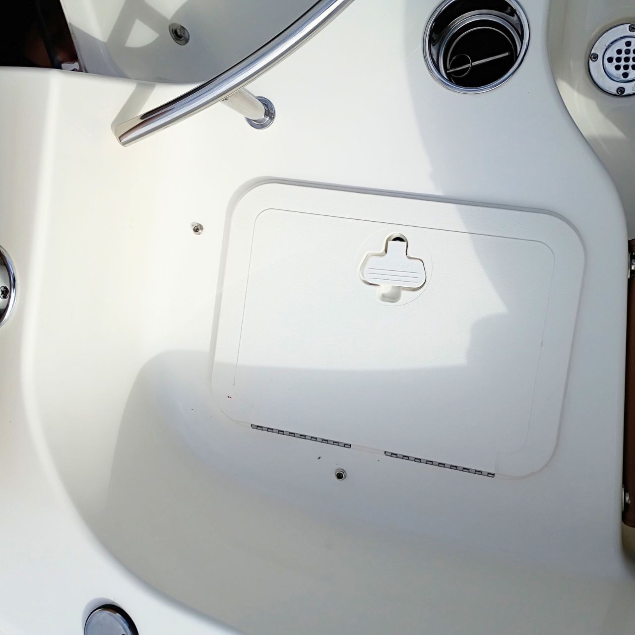 2026 Pioneer 202 Sportfish Bay Boat Product Photos #213A