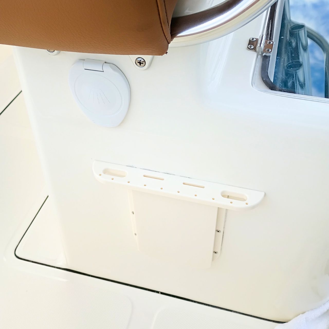 2026 Pioneer 202 Sportfish Bay Boat Product Photos #213A