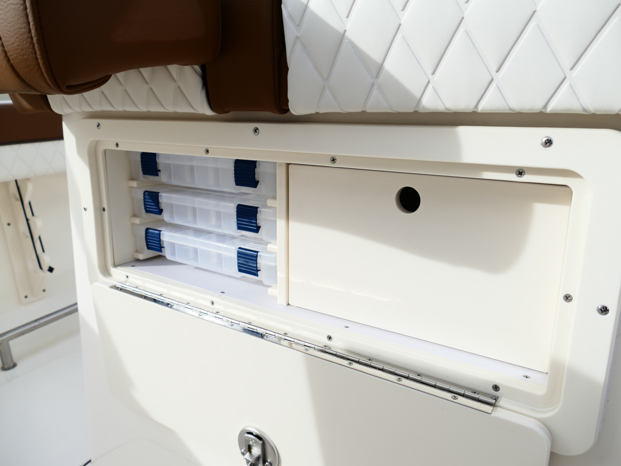 2026 Pioneer 202 Sportfish Seafoam Green Boat #29K Product Photo (2)