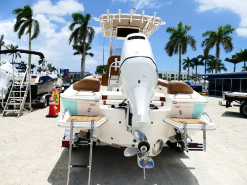 2026 Pioneer 202 islander Center Console Boat 14F