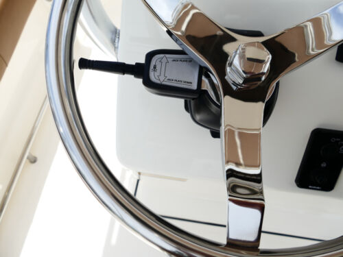 2026 Pioneer 220 Bay Sport Center Console Boat 76F
