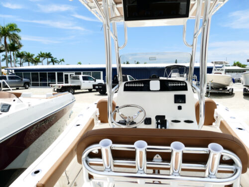 2026 Pioneer 220 Bay Sport Center Console Boat 76F