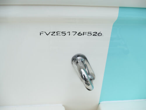 2026 Pioneer 220 Bay Sport Center Console Boat 76F