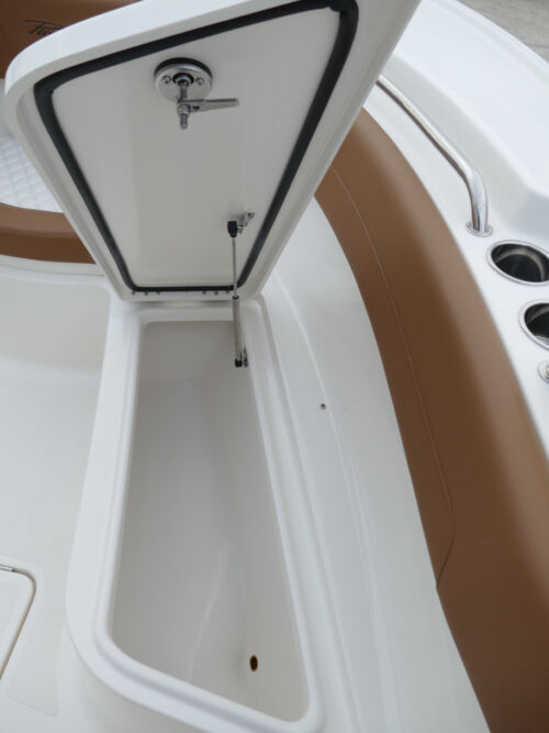 2026 Pioneer 270 Pelagic Center Console Boat 998a