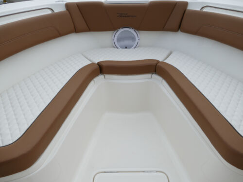 2026 Pioneer 270 Pelagic Center Console Boat 998a