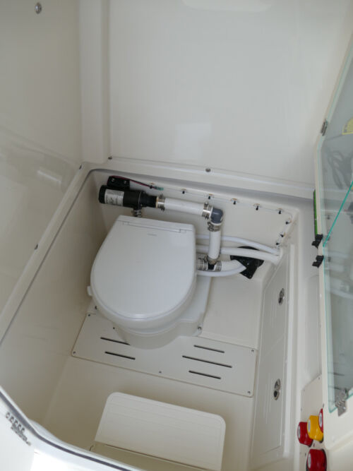 2026 Pioneer 270 Pelagic Center Console Boat 998a