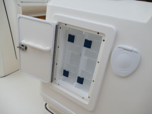2026 Pioneer 270 Pelagic Center Console Boat 998a