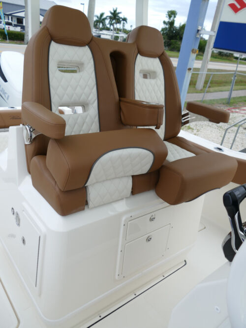 2026 Pioneer 270 Pelagic Center Console Boat 998a