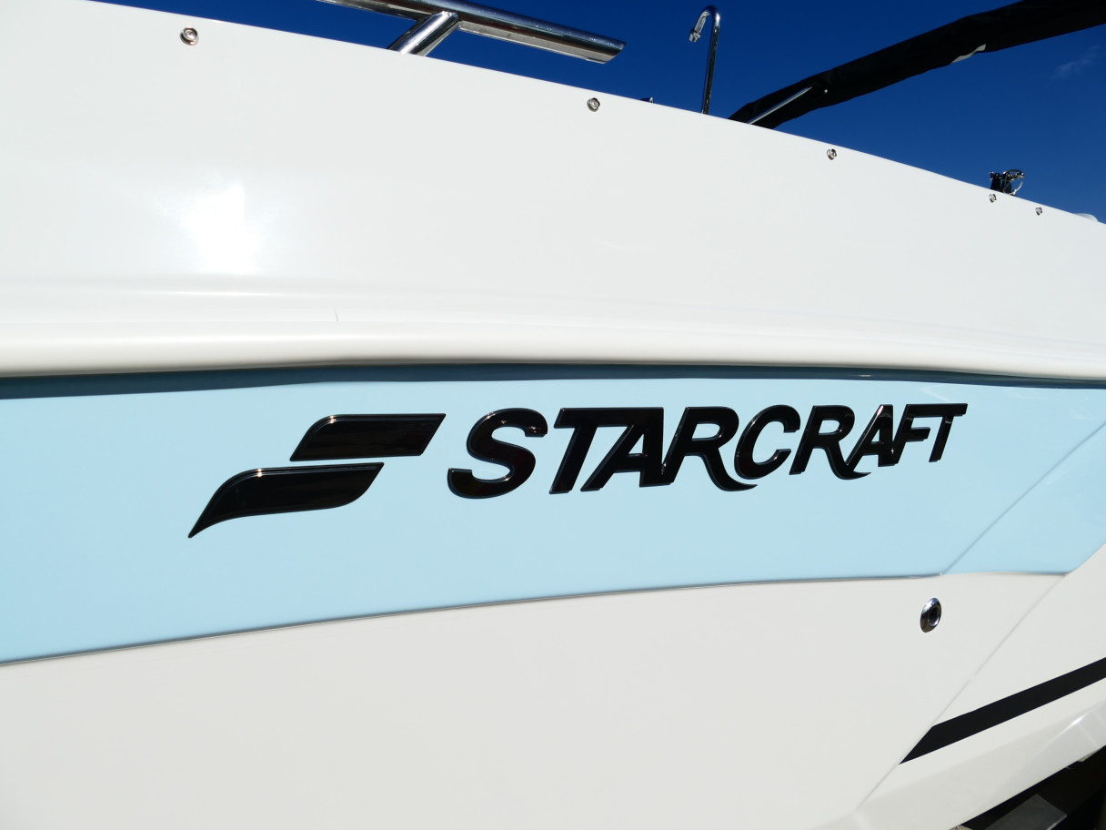 2026 Starcraft SVX 211 OB Deck Boat Carolina Blue #85G
