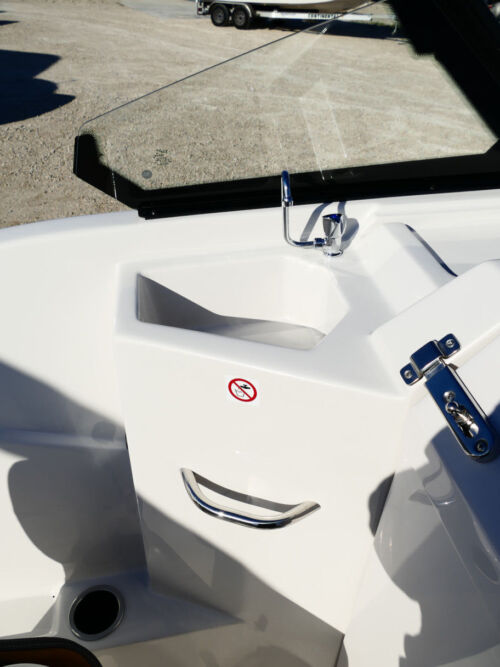 2026 Starcraft SVX 230 OB DC Deck Boat Black #99i