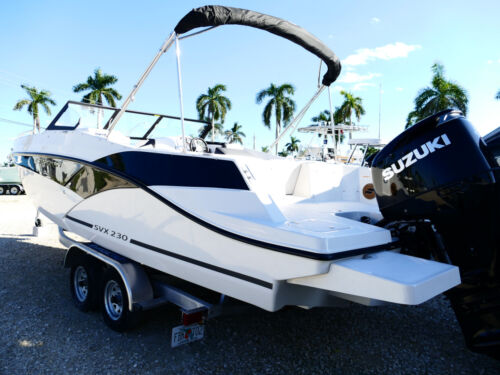 2026 Starcraft SVX 230 OB DC Deck Boat Black #99i