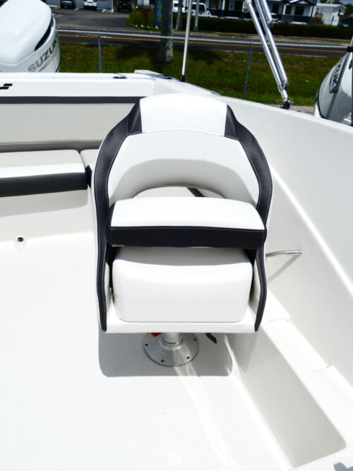 2026 Starcraft SVX 231 DH OB Dual Helm Boat Grey Blueberry 62F