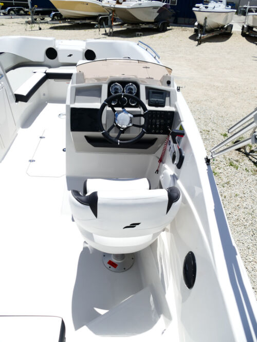 2026 Starcraft SVX 231 DH OB Dual Helm Boat Grey Blueberry 62F