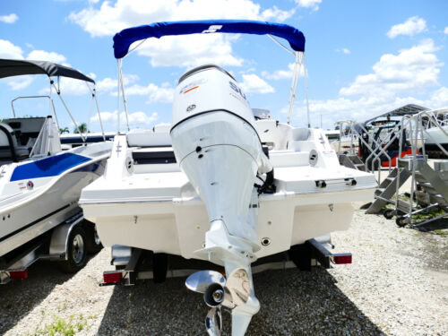 2026 Starcraft SVX 231 DH OB Dual Helm Boat Grey Blueberry 62F
