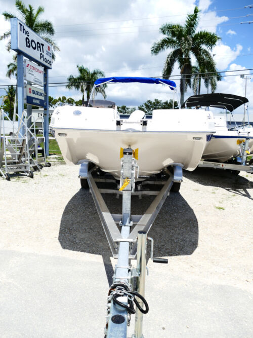 2026 Starcraft SVX 231 DH OB Dual Helm Boat Grey Blueberry 62F