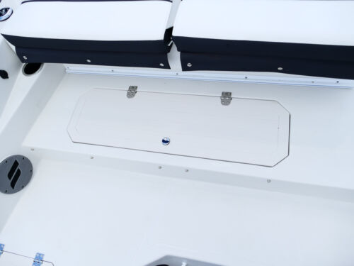 2026 Starcraft SVX 231 DH OB Dual Helm Boat Grey Blueberry 62F