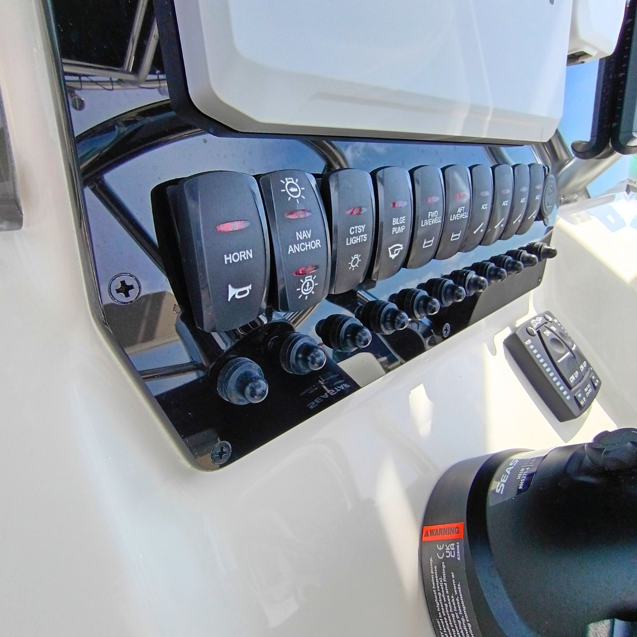 2027 Bulls Bay 2200XS #83F Center Console Boat Product Photos (32)