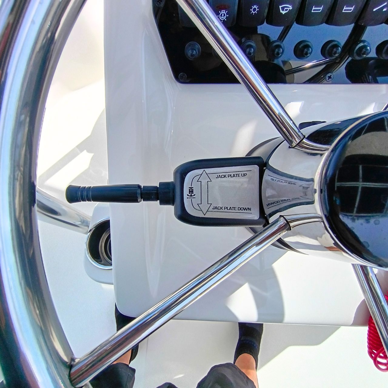 2027 Bulls Bay 2200XS #83F Center Console Boat Product Photos (32)