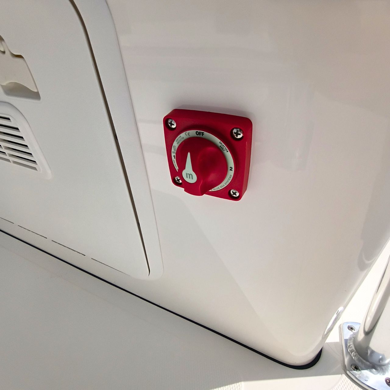 2027 Bulls Bay 2200XS #83F Center Console Boat Product Photos