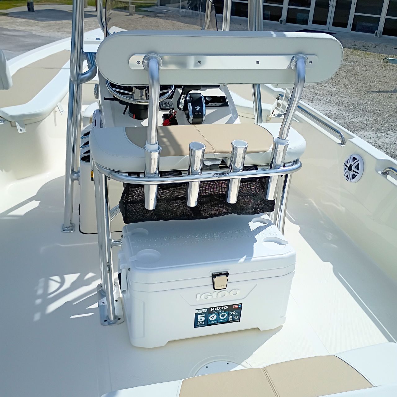 2027 Bulls Bay 2200XS #83F Center Console Boat Product Photos (32)