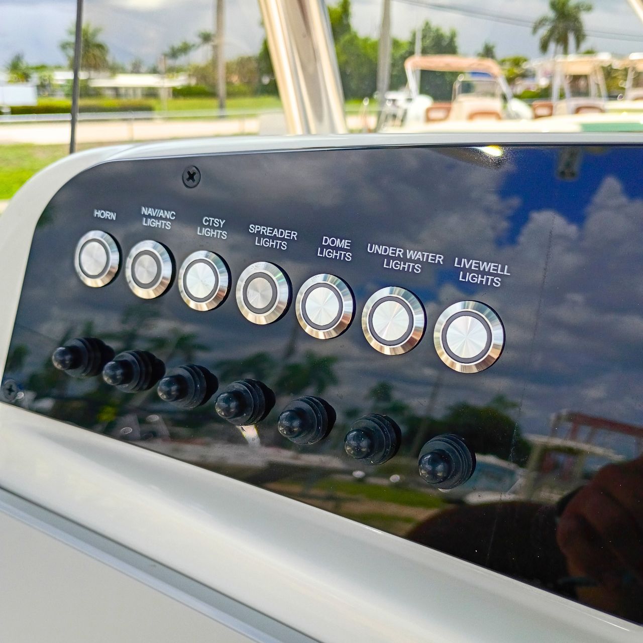 2027 Pioneer 222 Islander – #58G Product Photos Center Console Bay Boat (28)