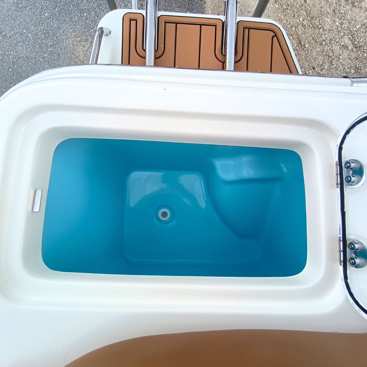 2027 Pioneer 222 Islander – #58G Product Photos Center Console Bay Boat (49)