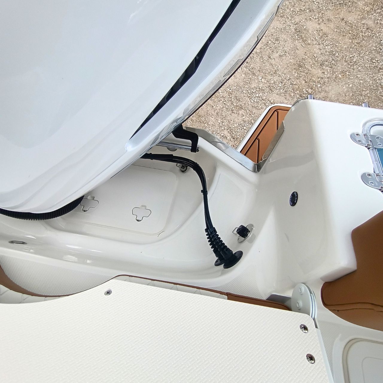 2027 Pioneer 222 Islander – #58G Product Photos Center Console Bay Boat (49)