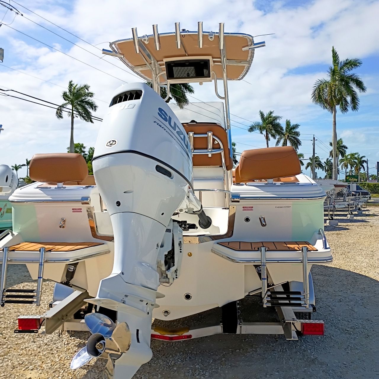 2027 Pioneer 222 Sportfish – #77F Center Console Boat Product Photos