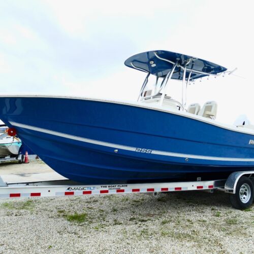 Bulls Bay 255cc Center Console Boat Steel Blue Default Photo