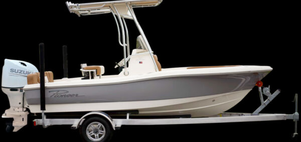 Pioneer-180-Sportfish-–-Center-Console-CC-Layout-Side-View-Brand-Page.jpg